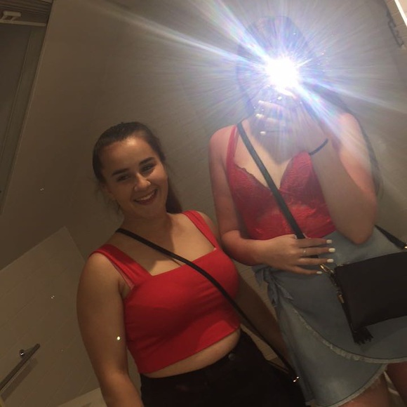 Meet your Posher, Josephine - Picture 1 of 1